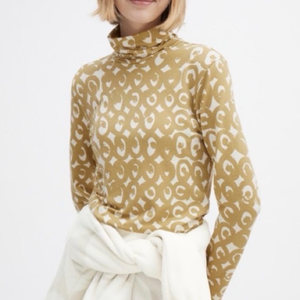 Marimekko x Uniqlo Cream and Camel Heattech Turtleneck Top